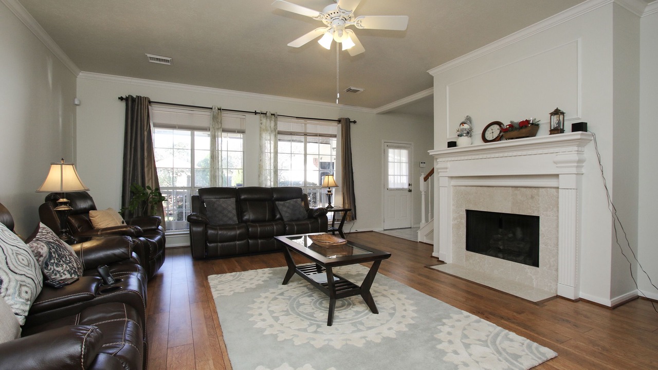 Photo of Livingroom in FM 1960