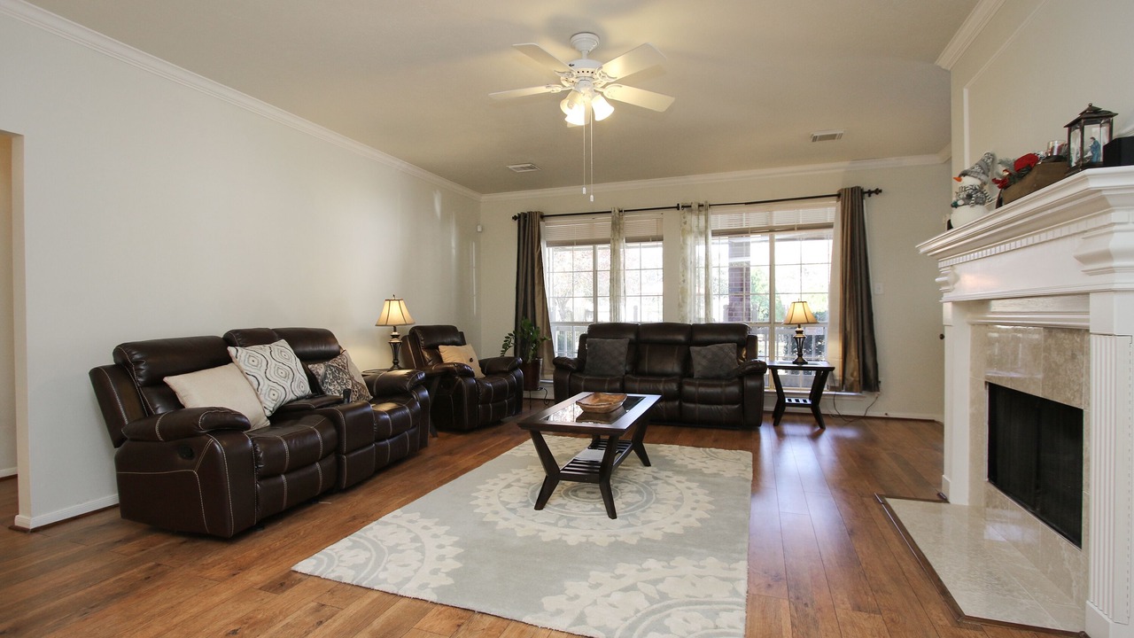 Photo of Livingroom in FM 1960