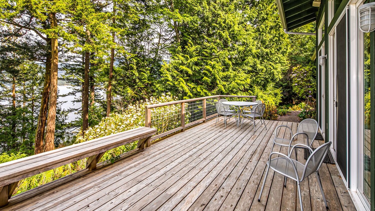 Photo of Others in Eastsound