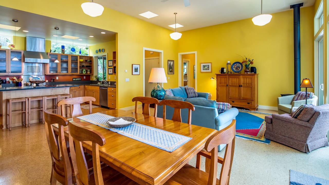 Photo of Others in Eastsound