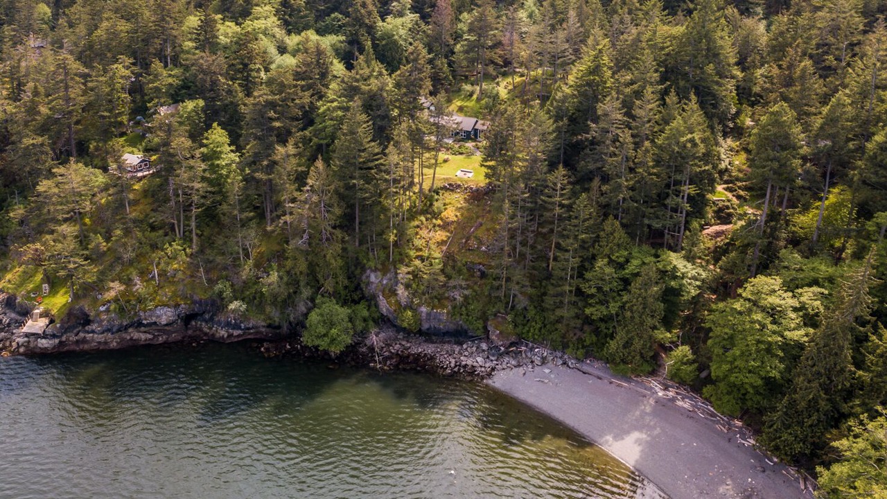 Photo of Others in Eastsound