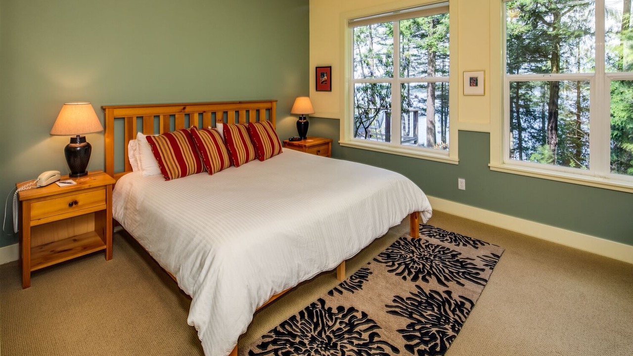 Photo of Others in Eastsound