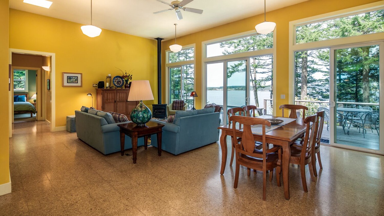 Photo of Others in Eastsound