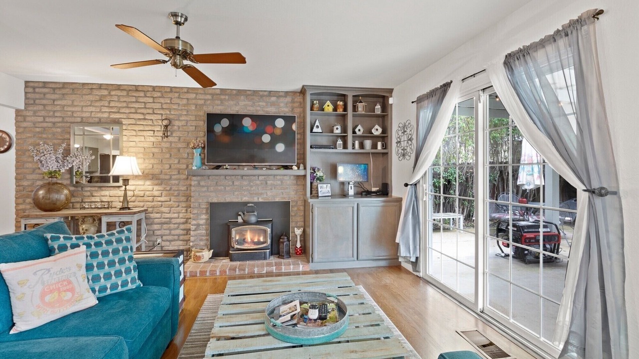 Photo of Livingroom in Sutter Creek