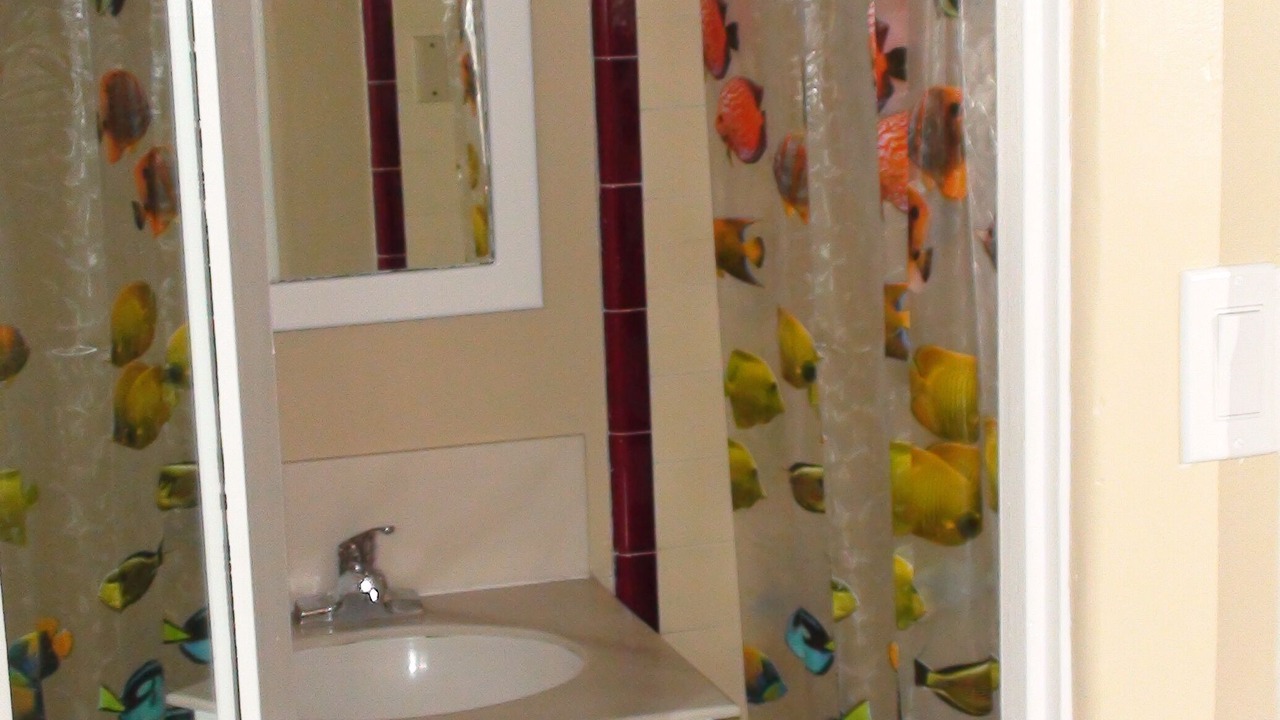 Photo of Bathroom in Central Mission Beach