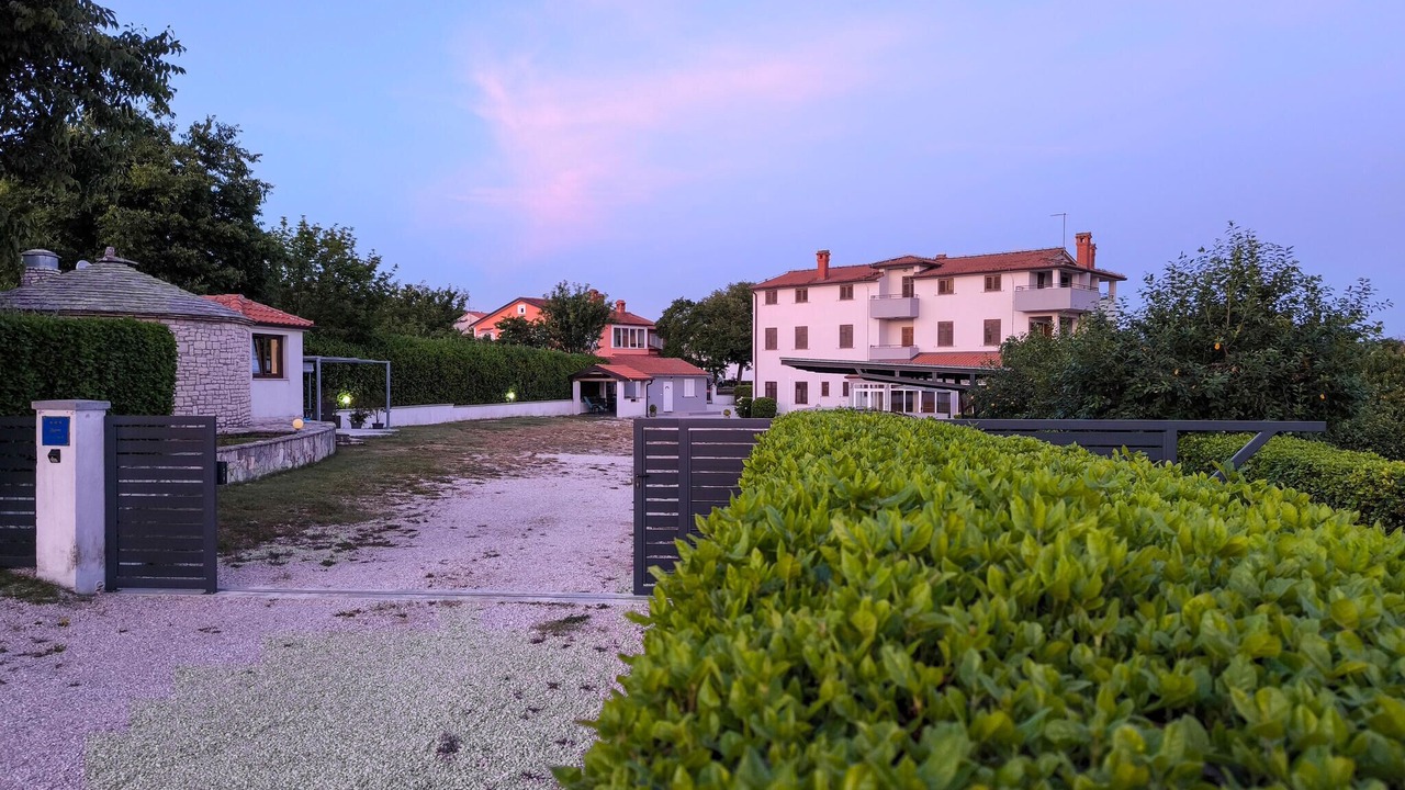 Photo of Others in Zminj