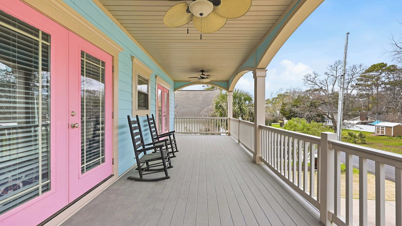 Photo of Patio Balcony in Windy Hill