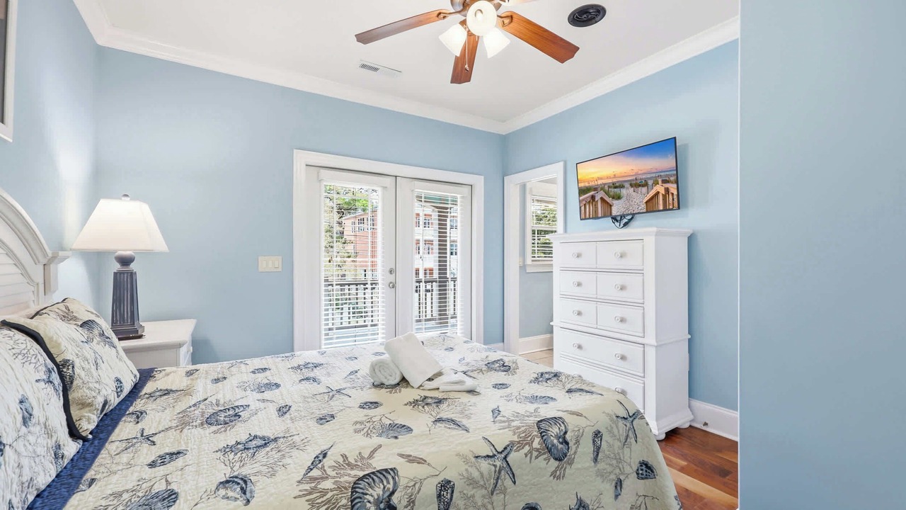 Photo of Bedroom in Windy Hill