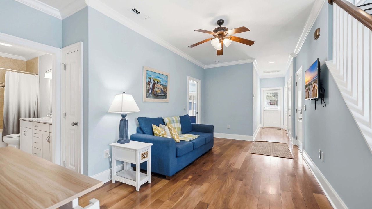 Photo of Livingroom in Windy Hill