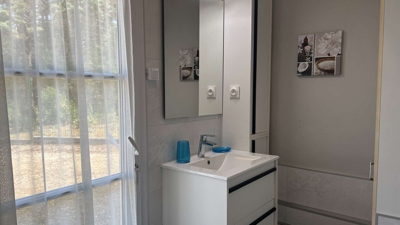 Photo of Bathroom in Saint-Hilaire-de-Riez