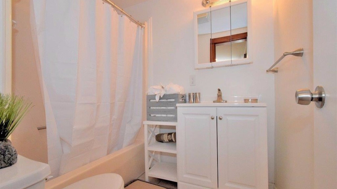 Photo of Bathroom in Faubourg Delassize