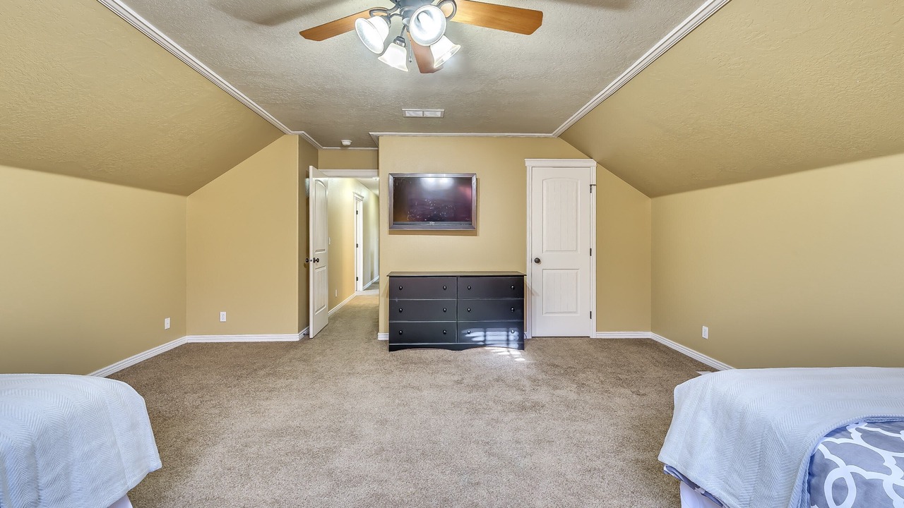 Photo of Others in Meridian