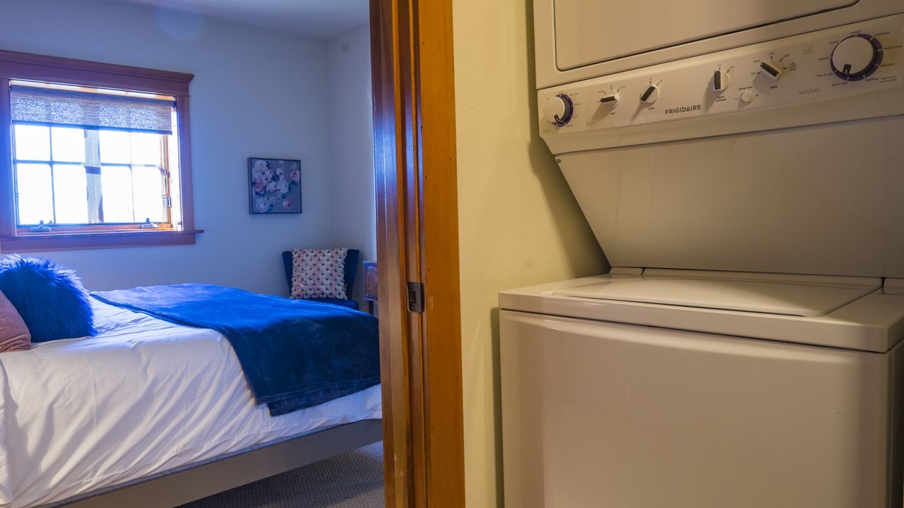 Photo of Bedroom in Astoria