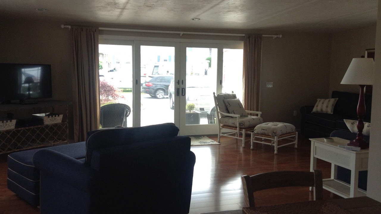 Photo of Livingroom in Breakwater Village