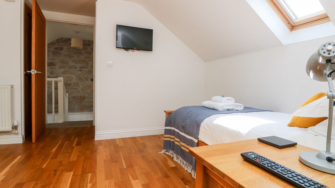 Photo of Bedroom in Boscundle