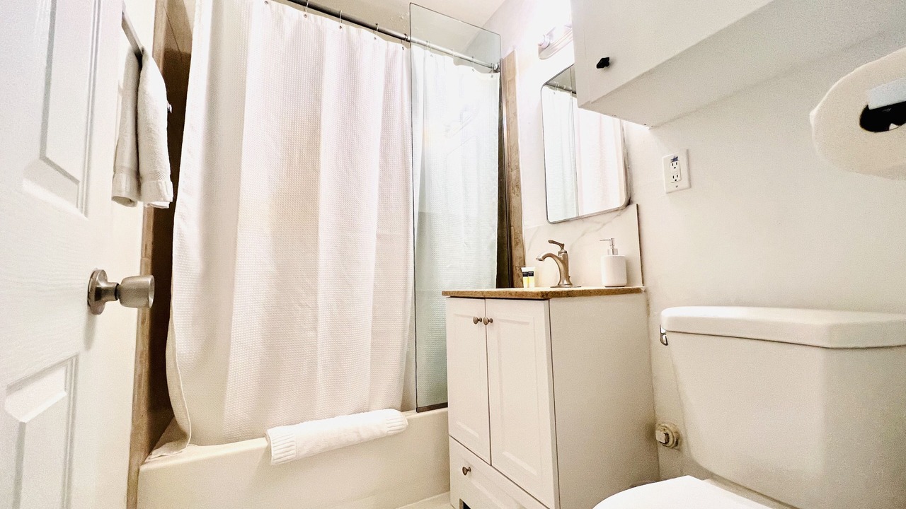 Photo of Bathroom in Beverly Green