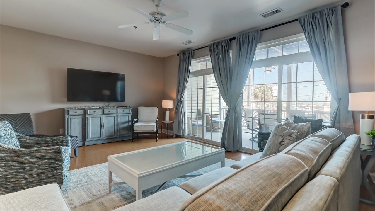 Photo of Livingroom in Folly Beach