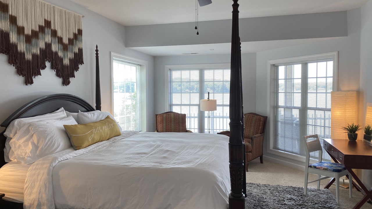 Photo of Bedroom in Macon