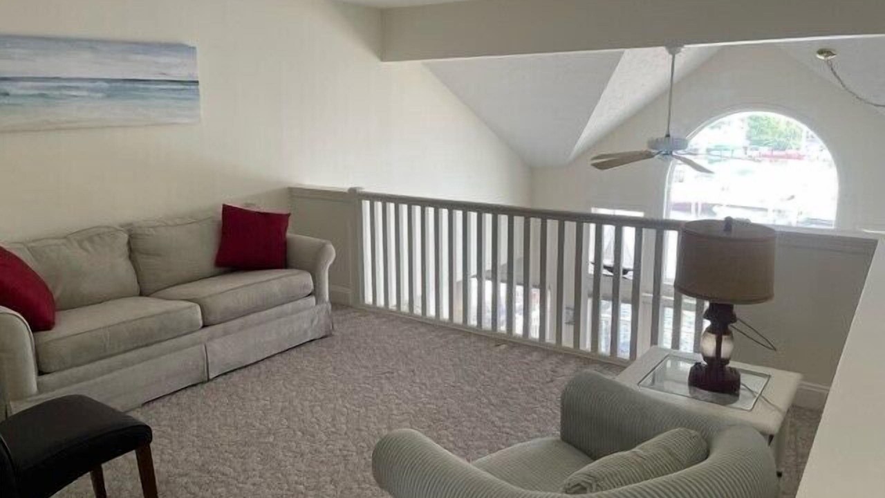 Photo of Livingroom in Manistee