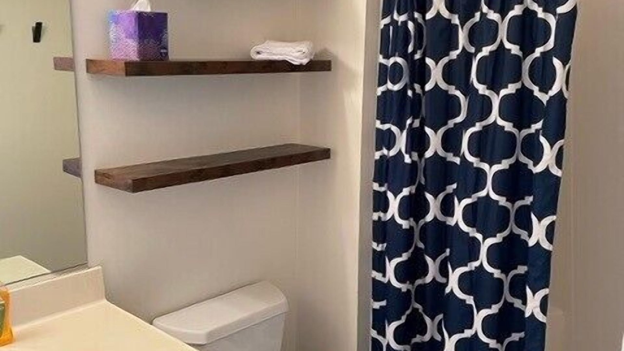 Photo of Bathroom in Manistee