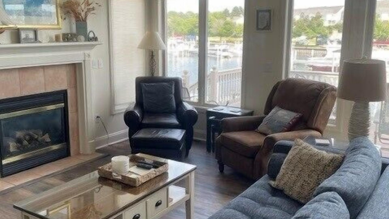 Photo of Livingroom in Manistee