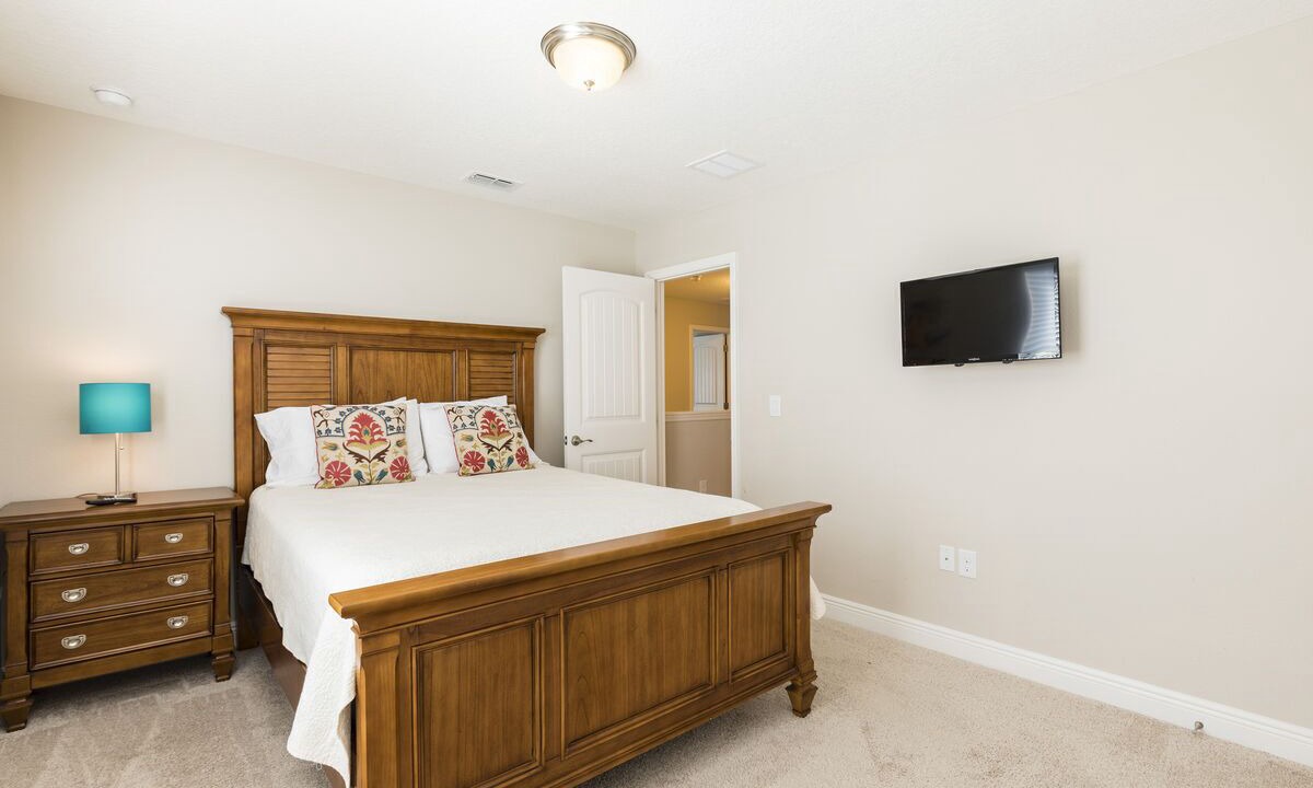 Photo of Bedroom in Loughman