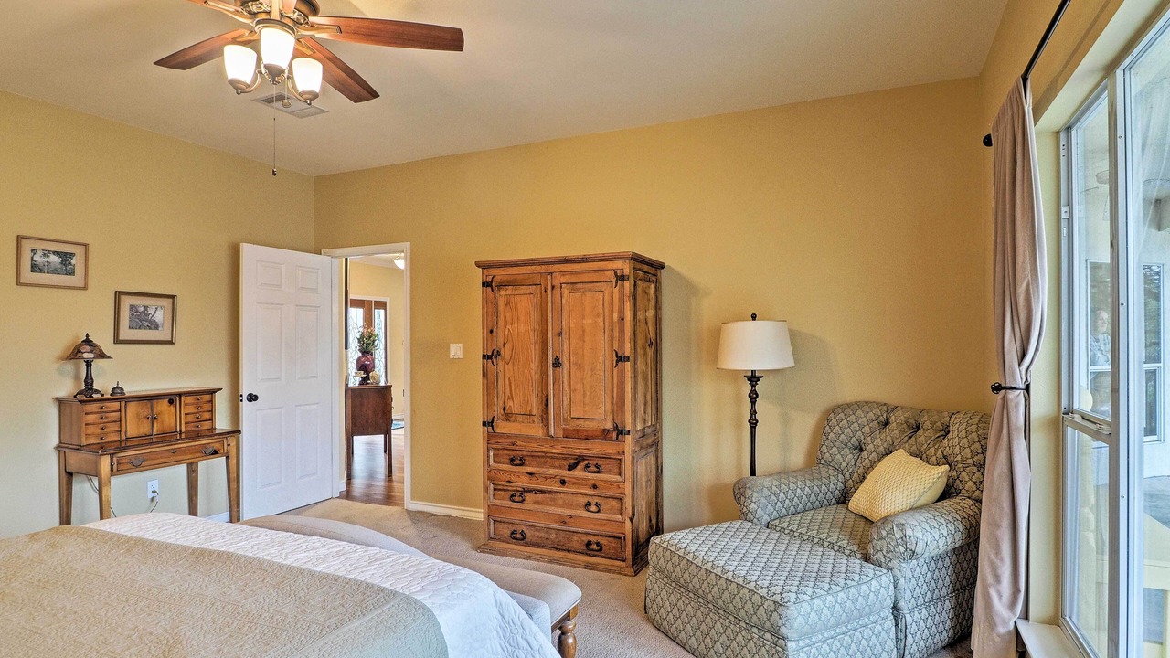 Photo of Bedroom in Brushy Bend Park