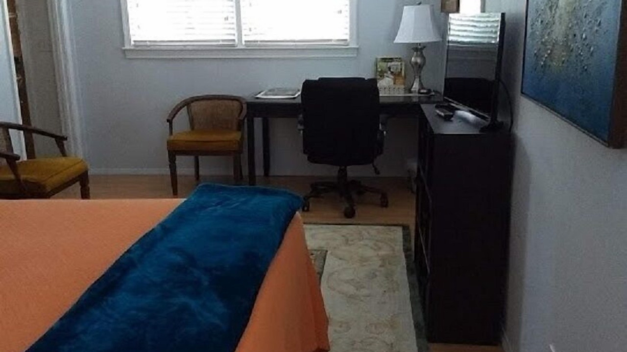 Photo of Bedroom in Bowling Green