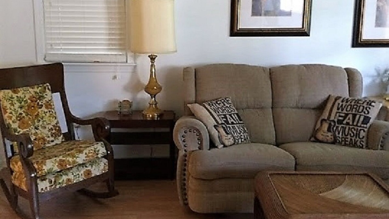 Photo of Livingroom in Bowling Green
