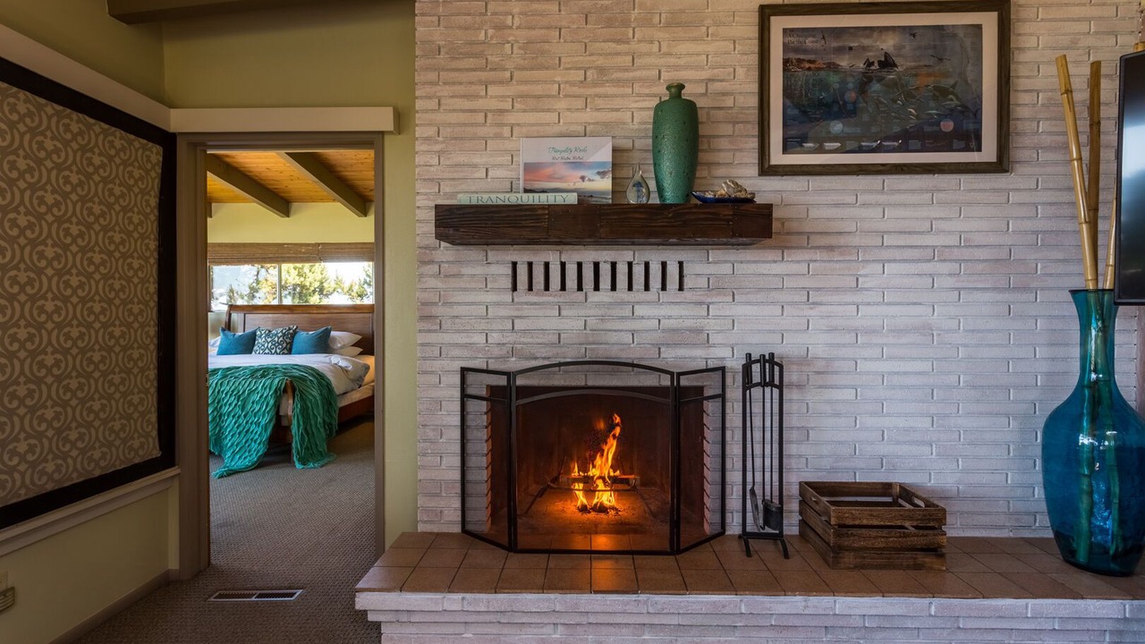 Photo of Livingroom in Seal Rock