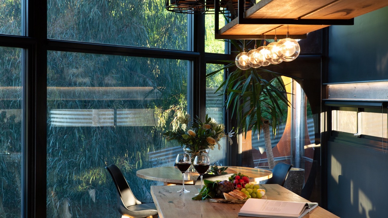 Photo of Others in Hepburn