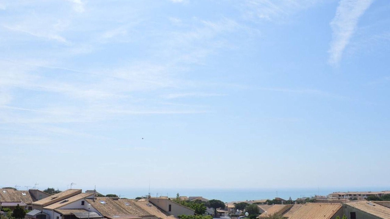 Photo of Others in Saint-Pierre-la-Mer