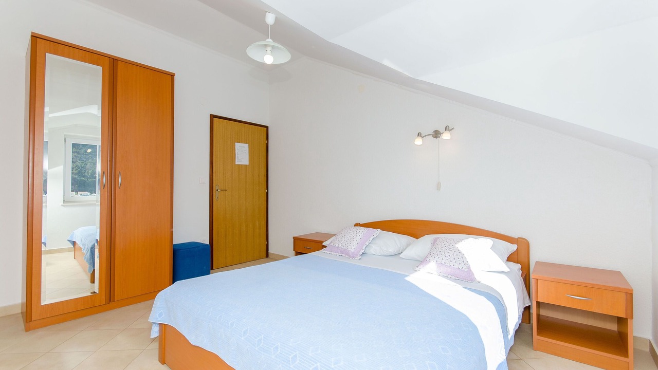 Photo of Bedroom in Slano
