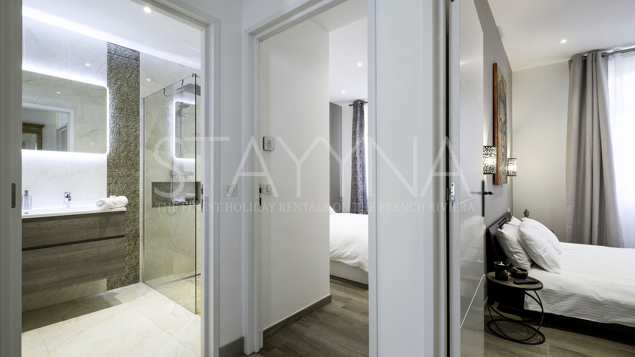 Photo of Bathroom in Nice City Centre