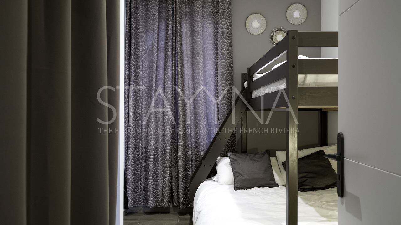 Photo of Bedroom in Nice City Centre