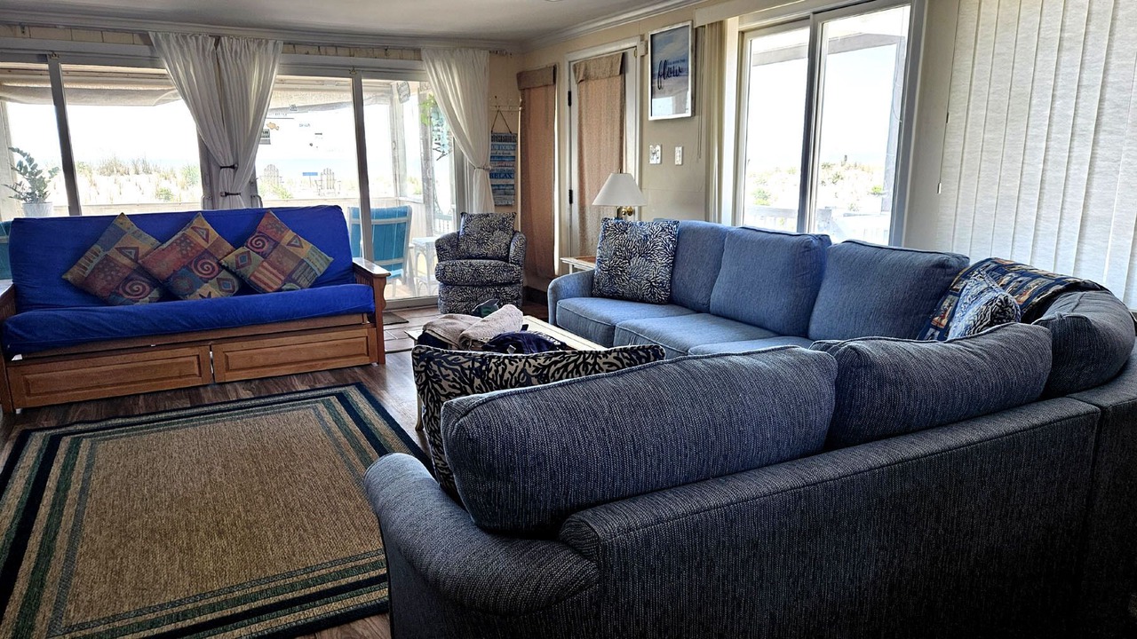 Photo of Livingroom in South Beach Haven