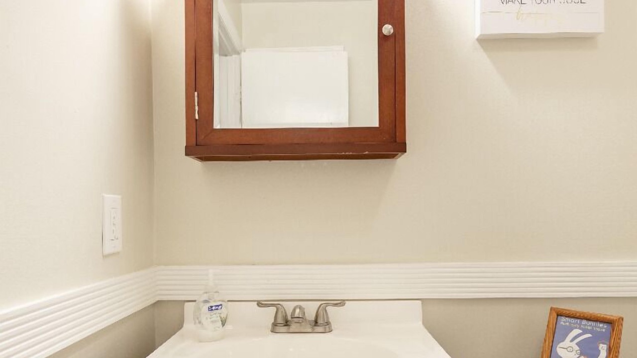 Photo of Bathroom in Hensonville