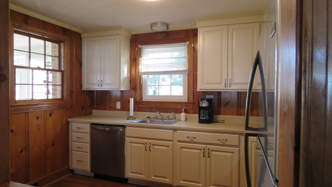 Photo of Bedroom in Lottsburg