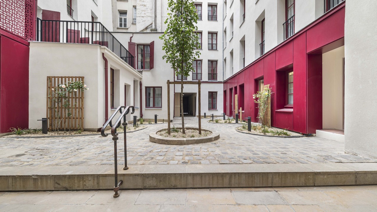 Photo of Others in 3rd Arrondissement