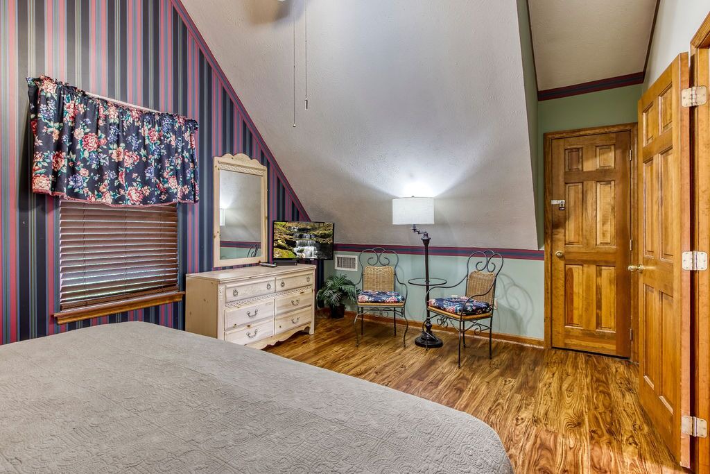 Photo of Bedroom in Chalet Village