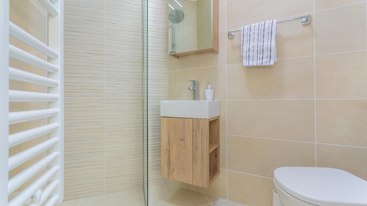 Photo of Bathroom in Marceljani