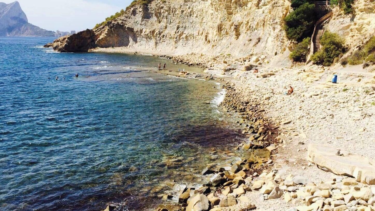 Photo of Others in Arnella