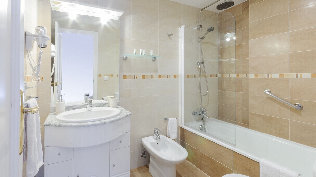 Photo of Bathroom in Playa de Gandia