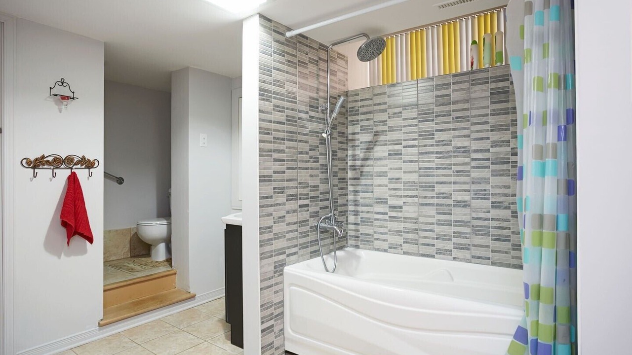 Photo of Bathroom in Cote-Saint-Paul