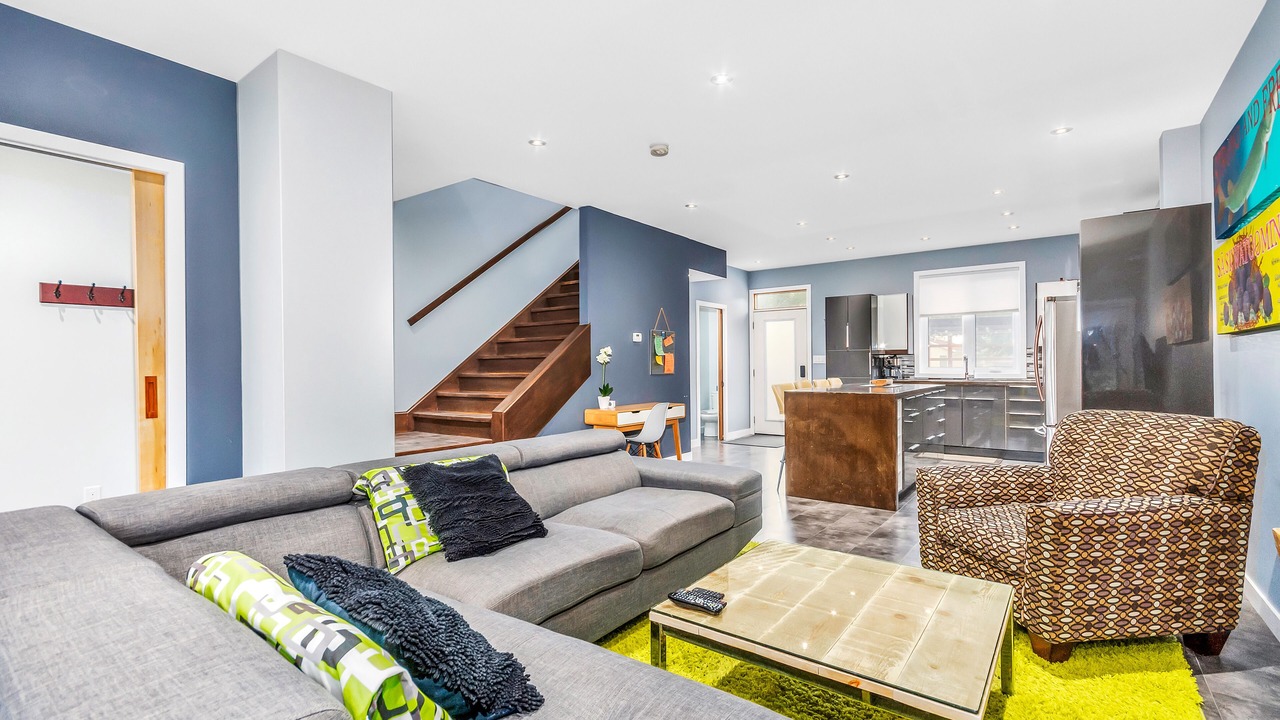 Photo of Livingroom in Regina