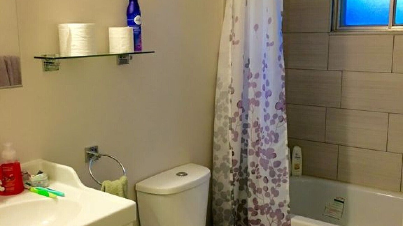 Photo of Bathroom in Alcona