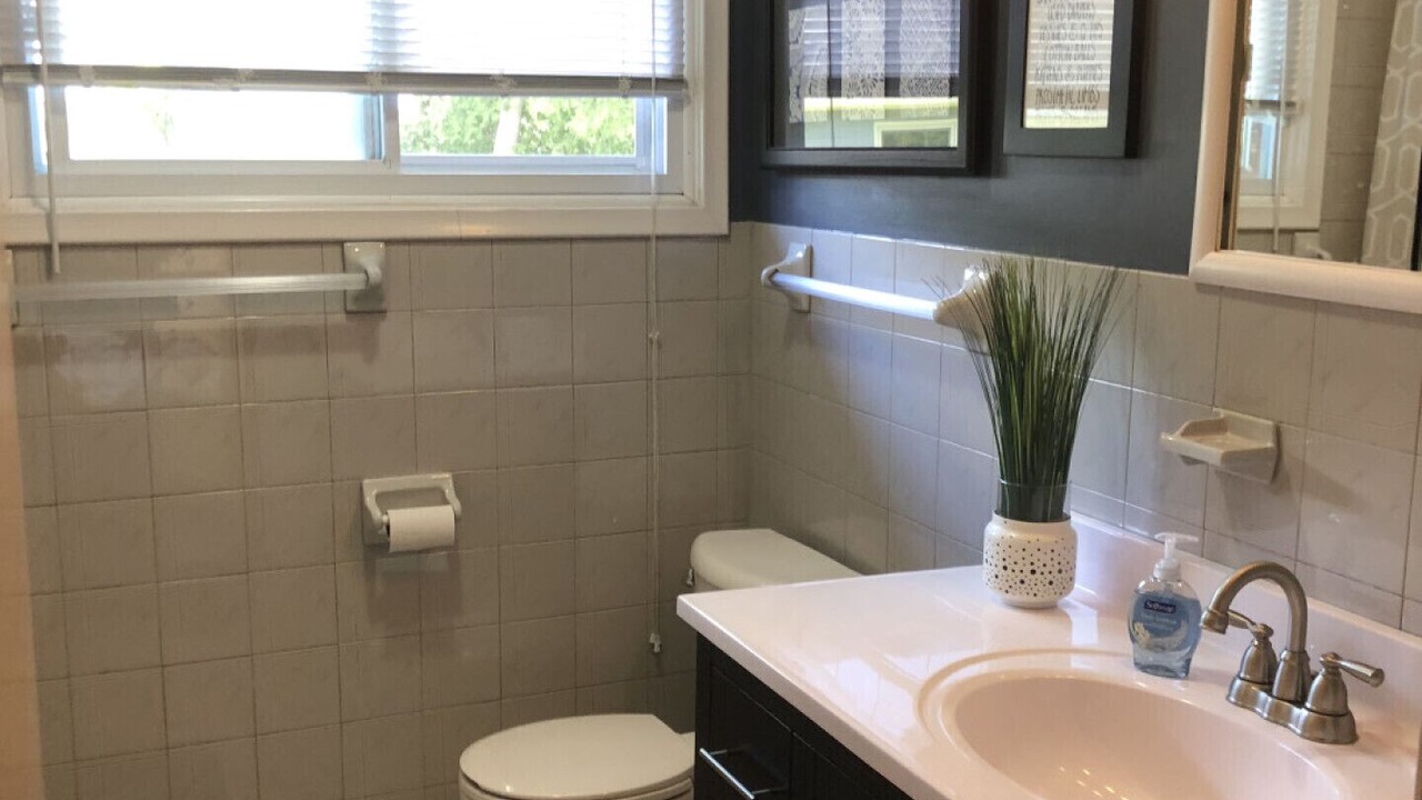 Photo of Bathroom in Douro-Dummer