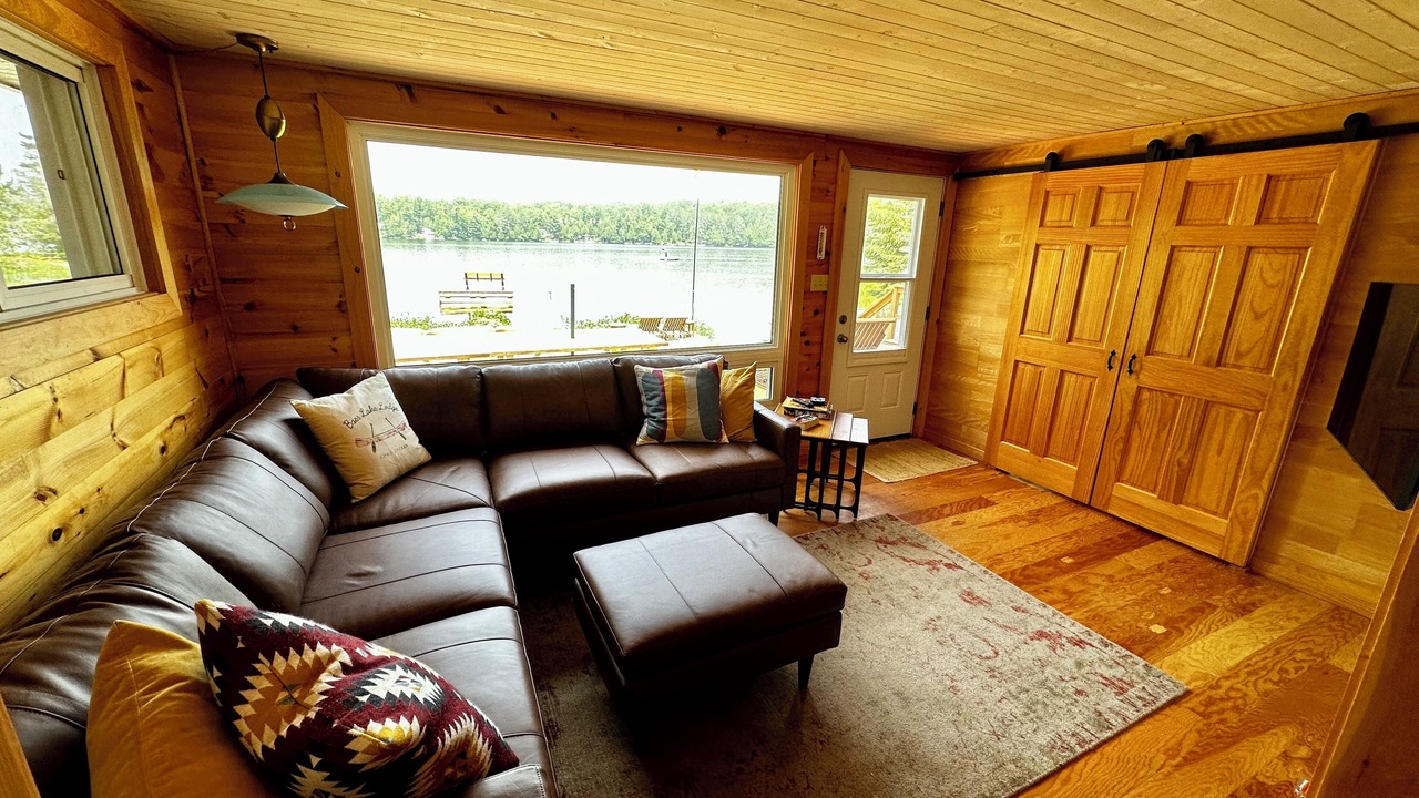 Photo of Bedroom in Trent Lakes
