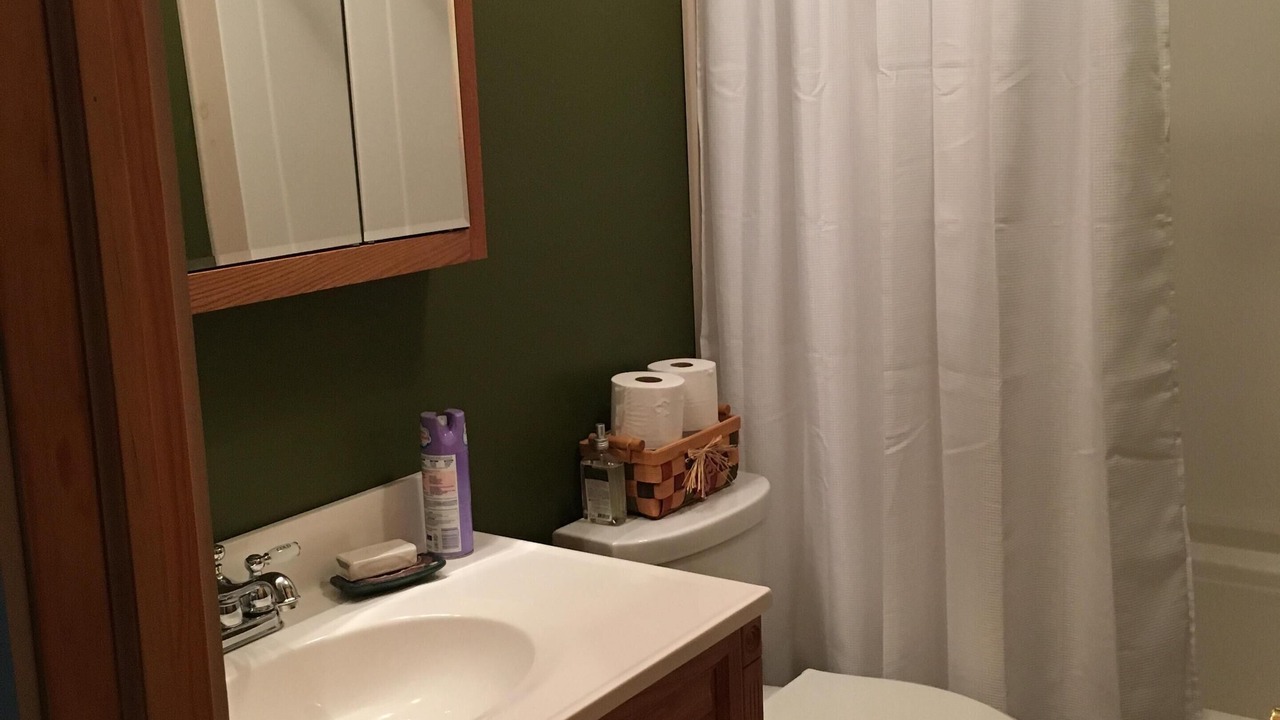 Photo of Bathroom in Jay