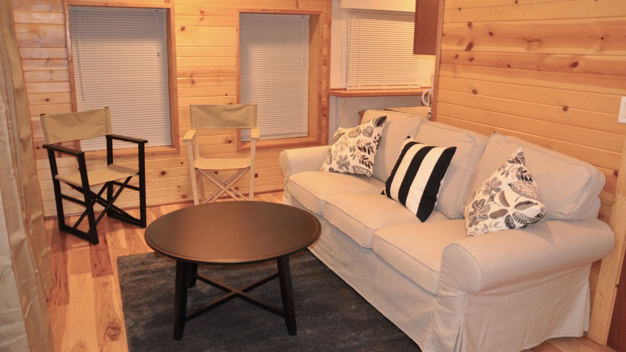Photo of Livingroom in Urbana